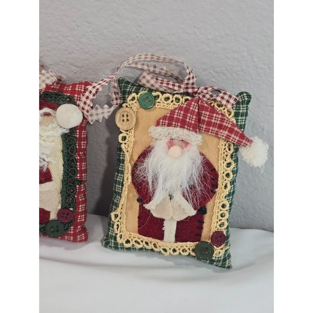 Santa Vintage Primitive Patchwork Fabric Ornaments/Door Hangers Quilted handmade